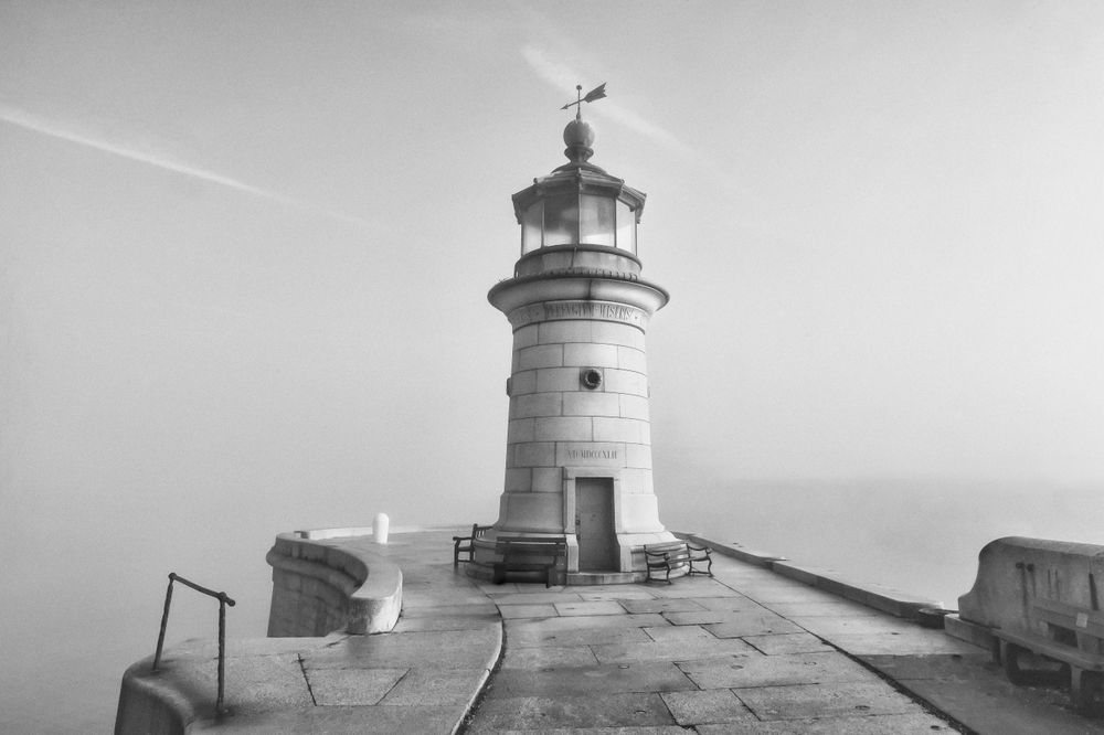 Ramsgate harbour lighthouse