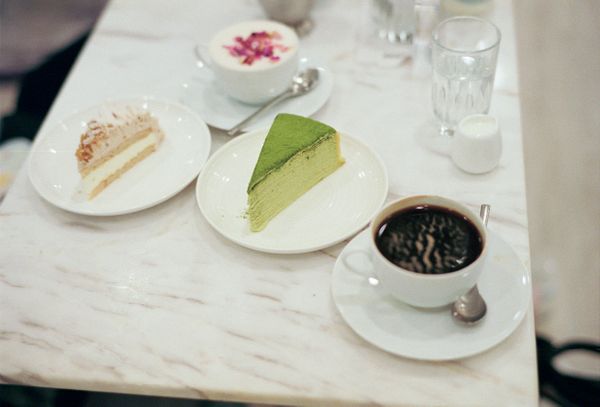 Coffee & Delicate Cakes