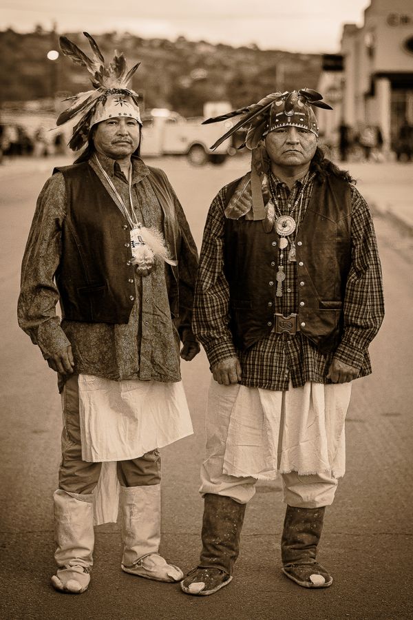 Modern Apaches (2:3)